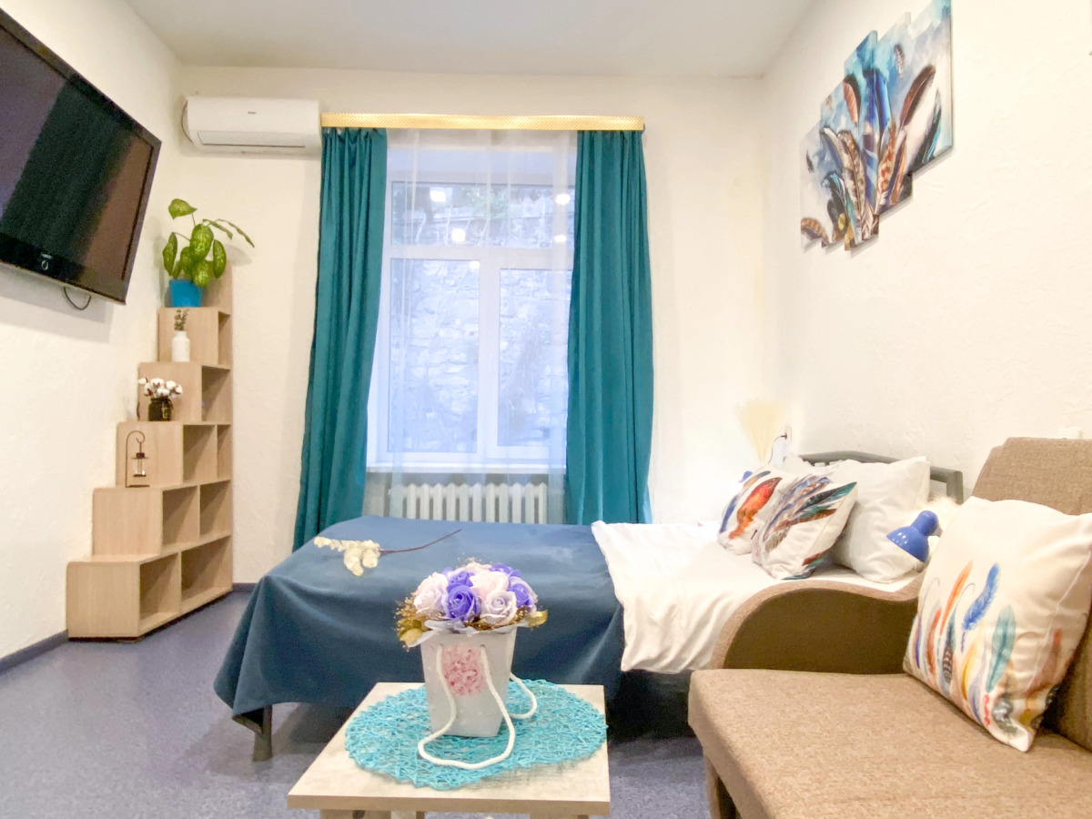 Апартаменты Счастье жить в центре Севастополя