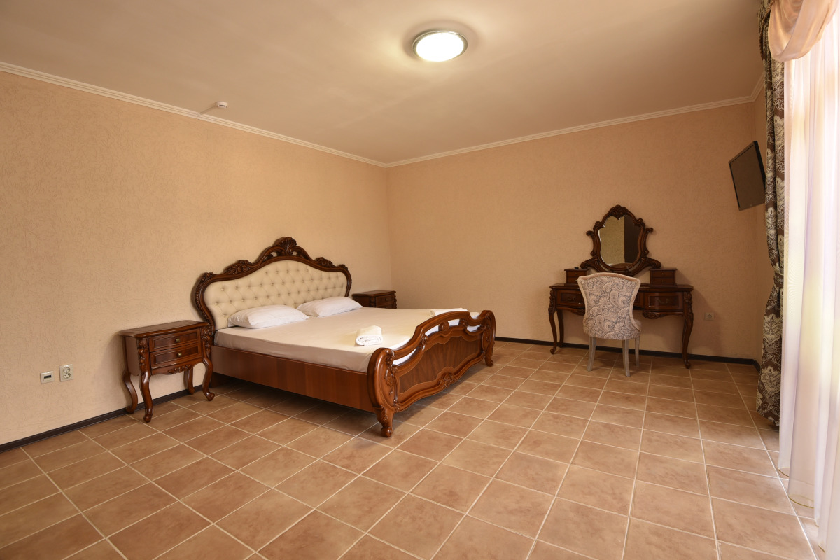 Отель Замок Азов