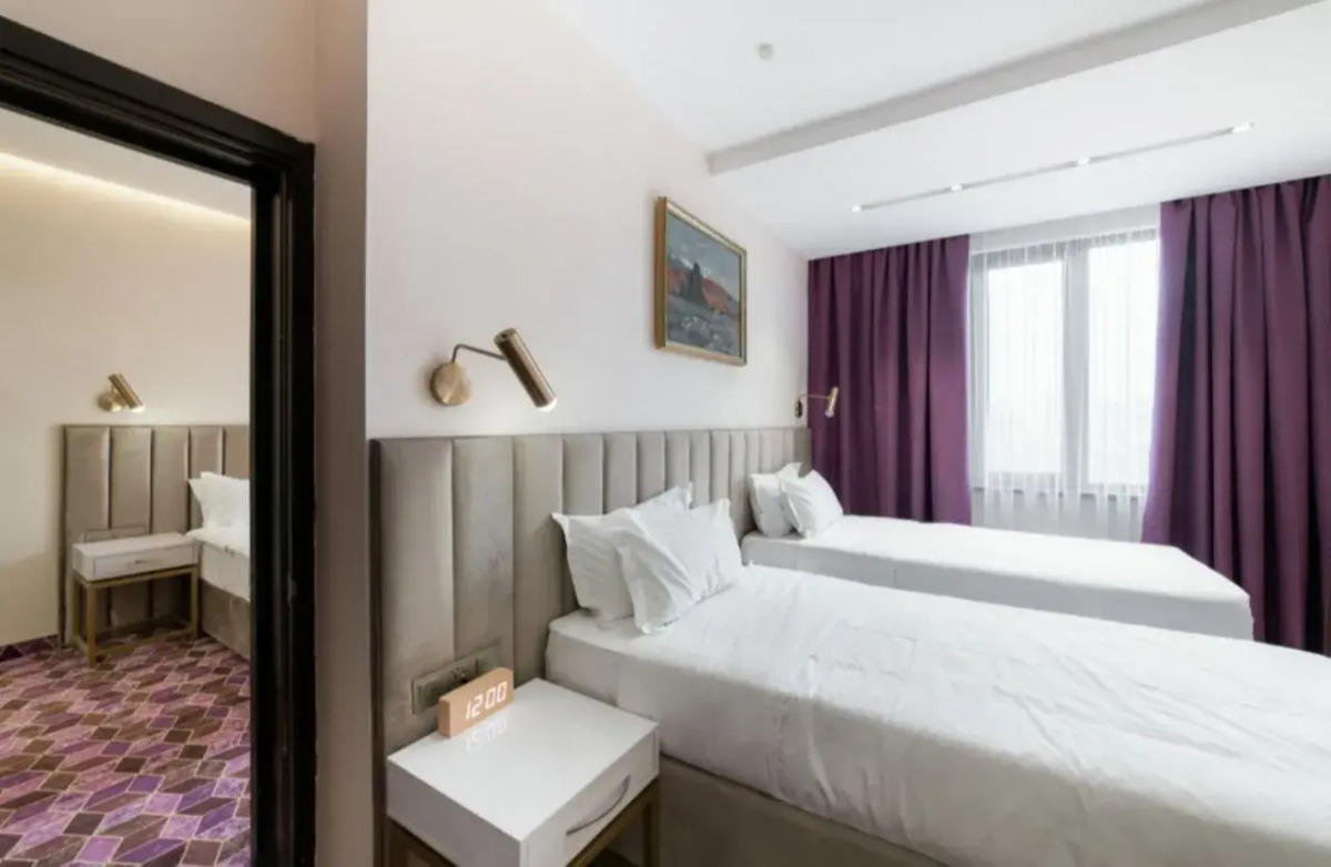 Orient Hotel Bishkek (Ориент отель Бишкек)