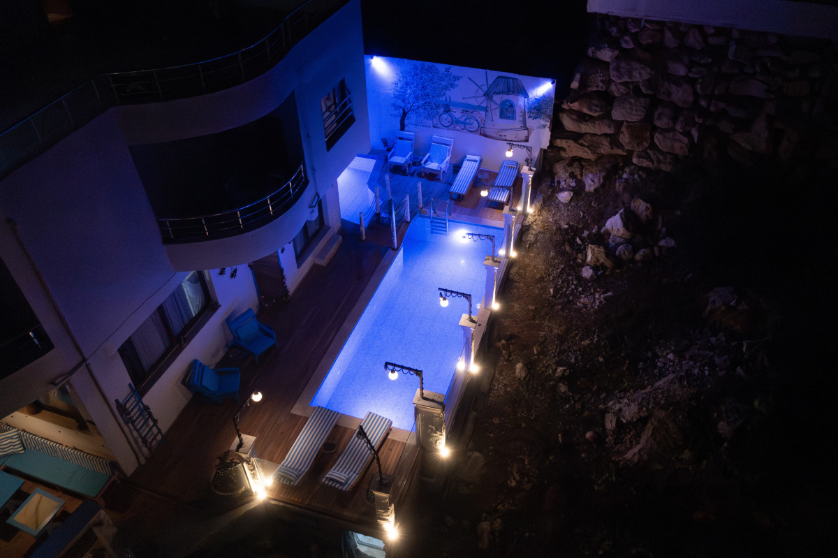 Hotel TEK HAN KUMKUYU