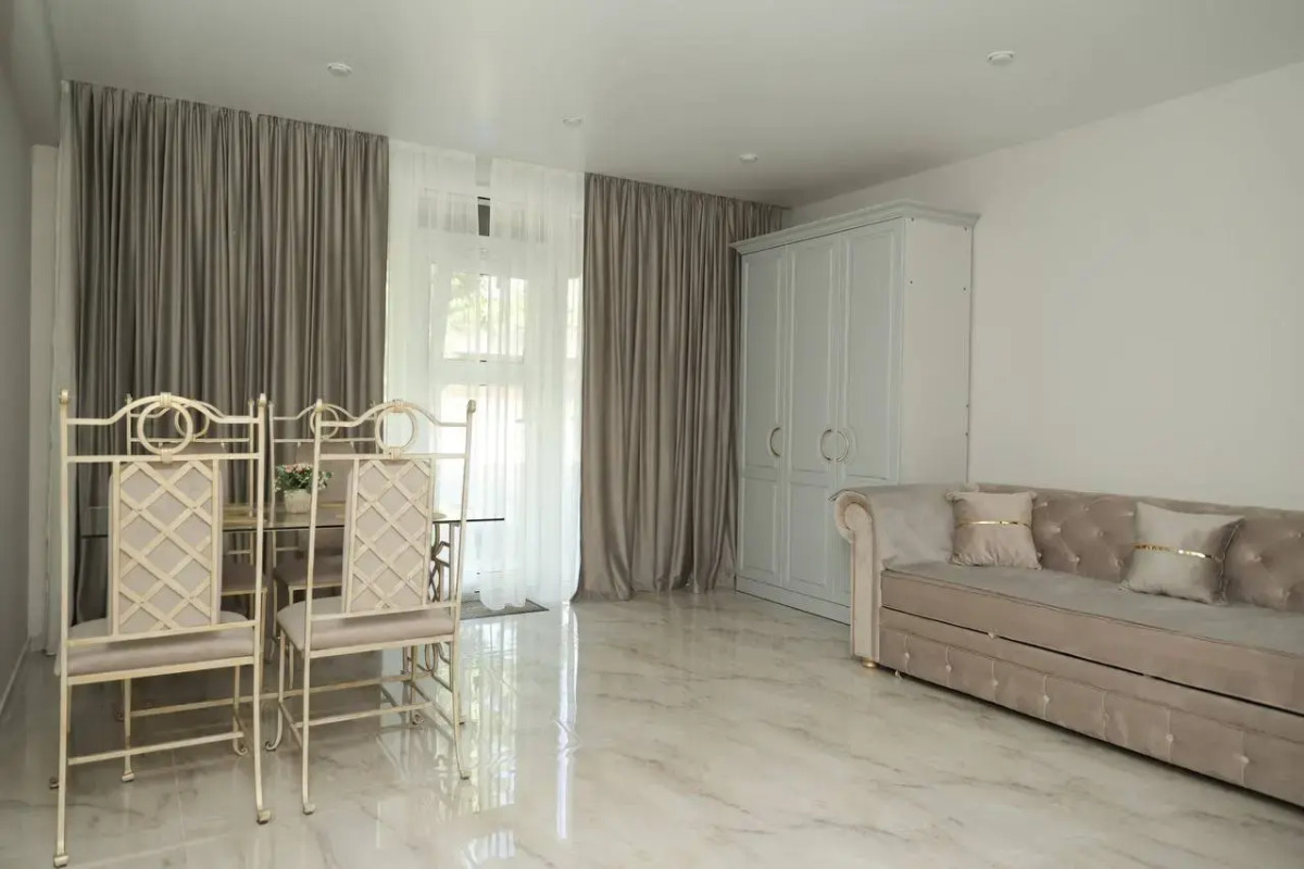 Апарт-отель Astoria Apartments