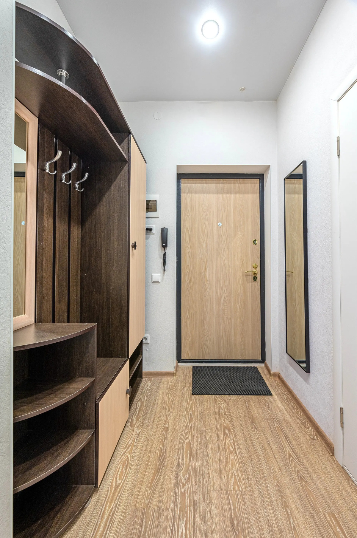 Апартаменты на Краснолесья 10/3