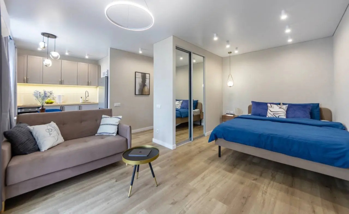 Студия с Дизайнерским Ремонтом