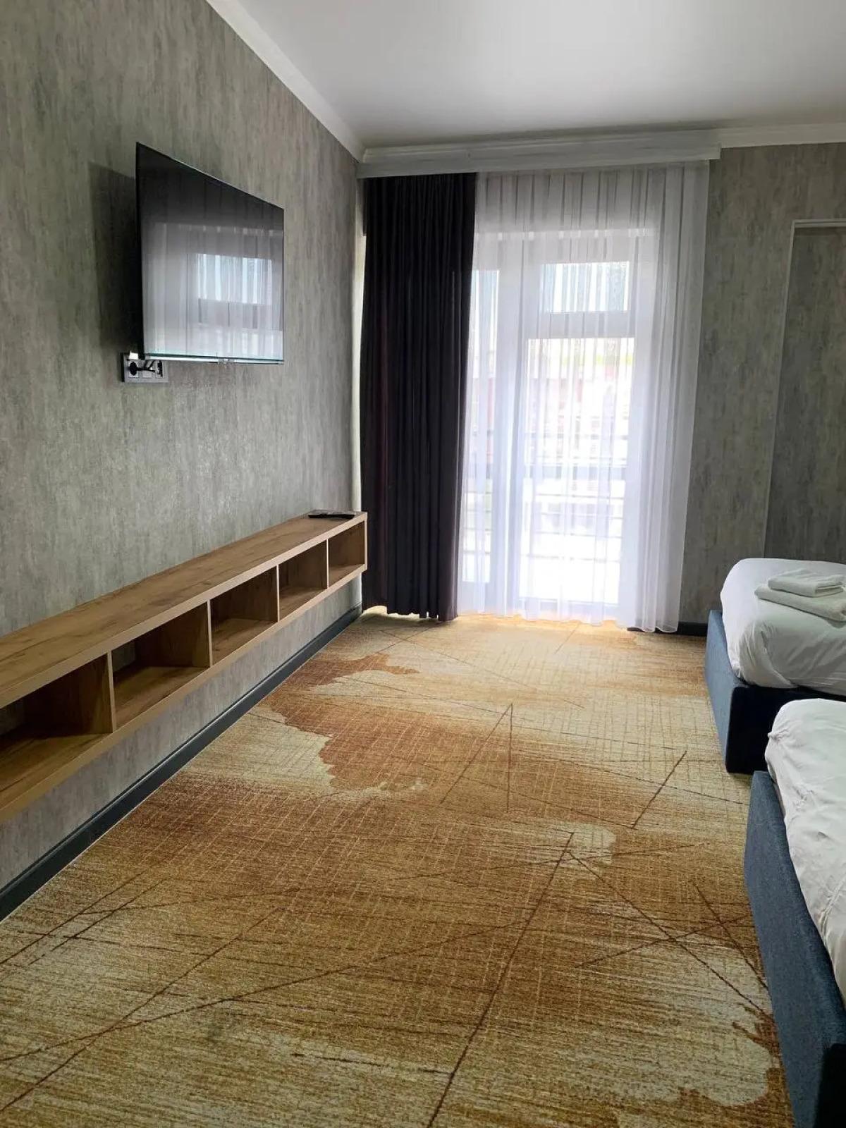 Отель Vzmorie Resort