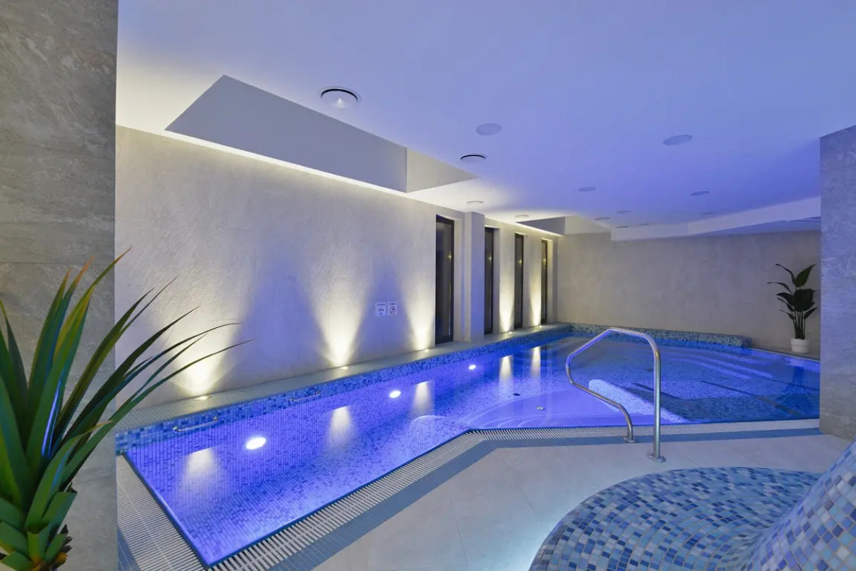 Апартаменты с видом на море на 10 этаже в комплексе Кристалл & Балтик-SPA