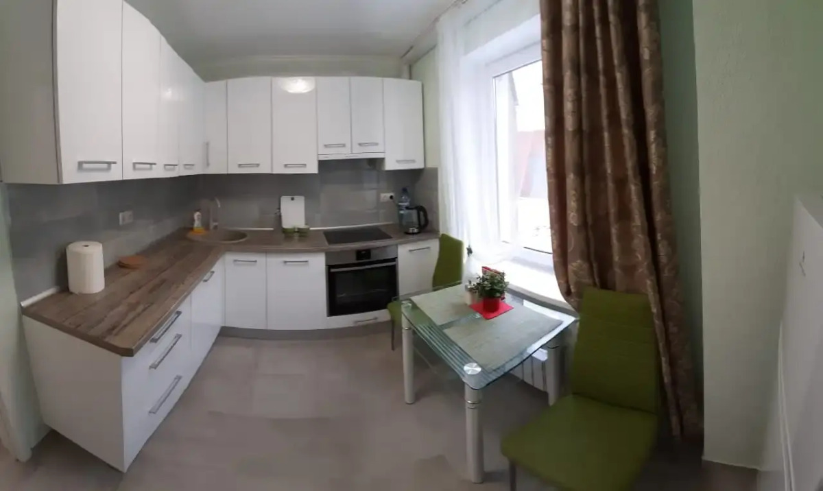 Квартира на Горького 12