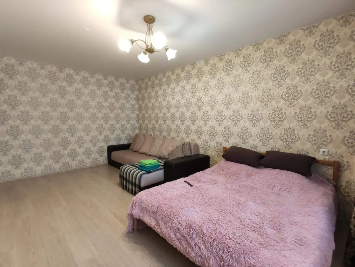 Апартаменты рядом с Аэропотом Покрышкина Спортивная 3