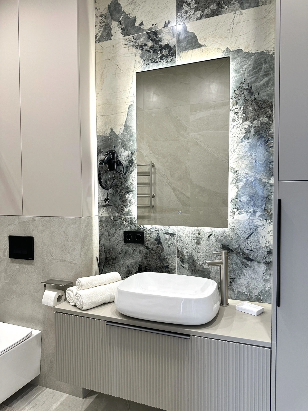 Апартаменты в ЖК Бизнес-класса рядом с Аквапарком в центральном р-не