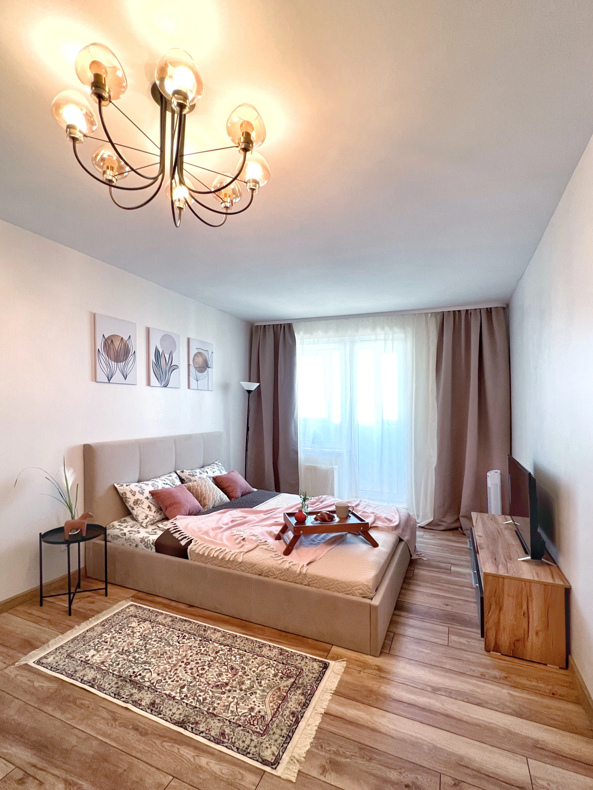 Апартаменты Granada Уютная студия в новом ЖК Шекспир с красивым видом на город