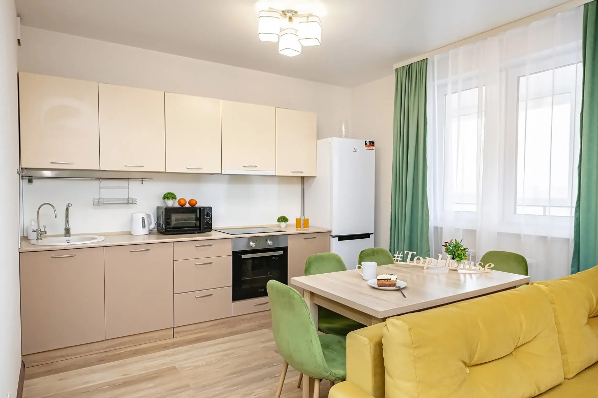 Апартаменты TopHouse на Можжевеловой 18, 16 этаж