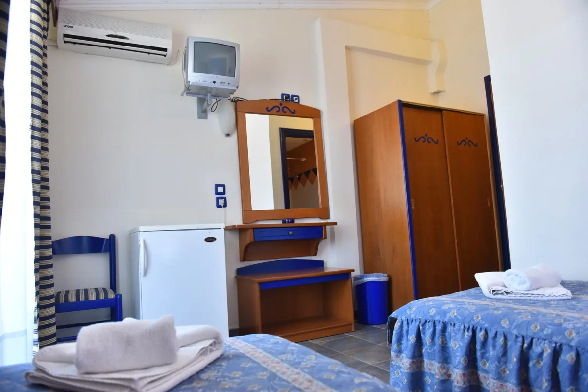 Отель Hanioti Grand Victoria