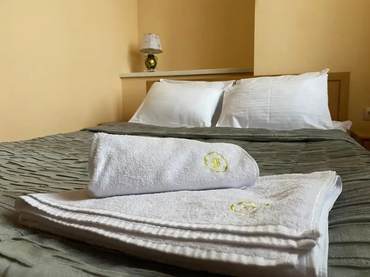 Гостиница Яръ