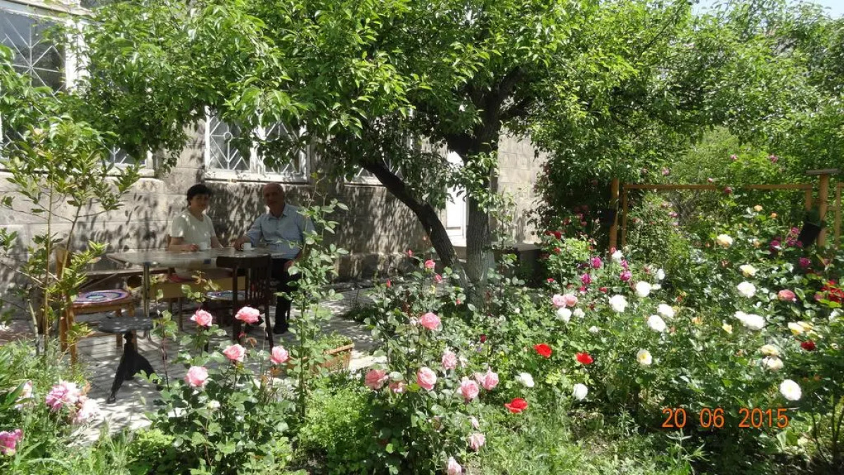 Хостел Artush & Raisa B&B