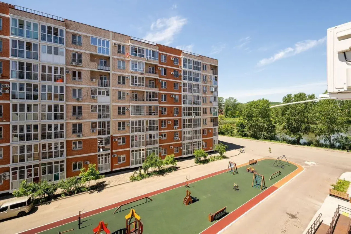 Квартира на бeрегу oзepа