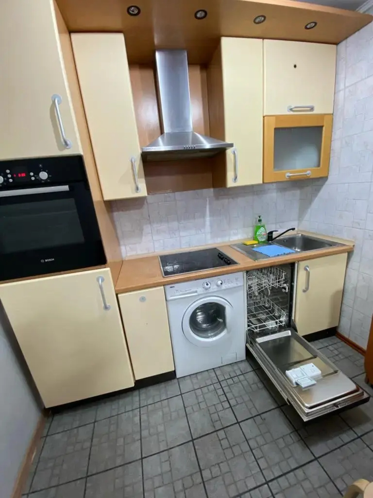 Квартира на Кастанаевской 7