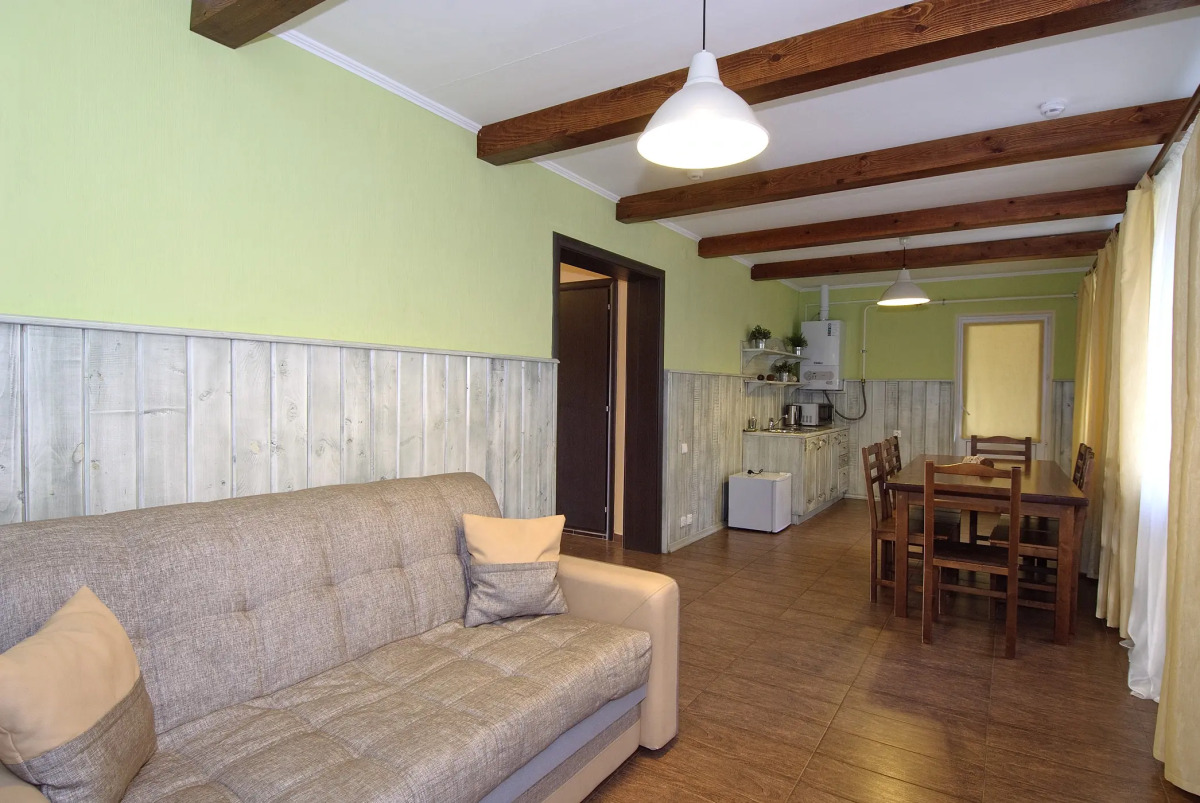 Отель Лесной