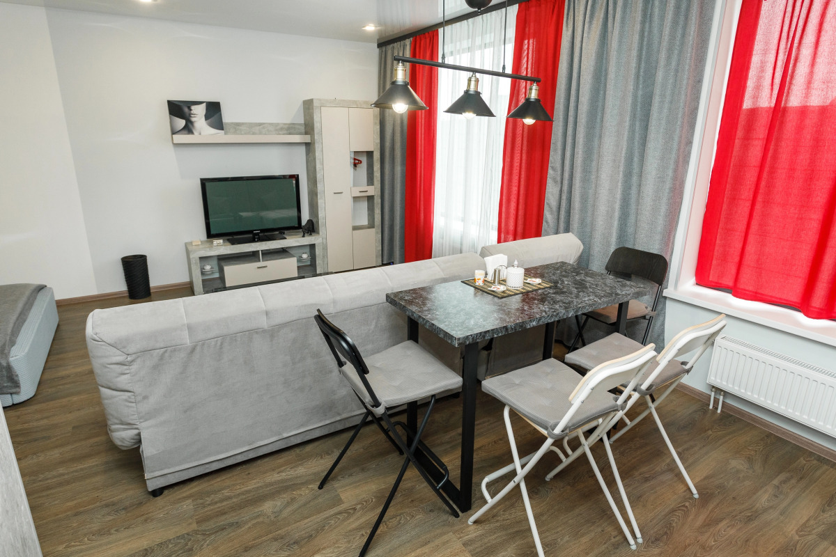 Апартаменты Radius Central House c компанией Домашний Уют 2