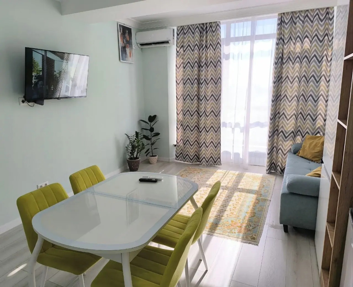 Квартира Уютные апартаменты возле парка Ынтымак