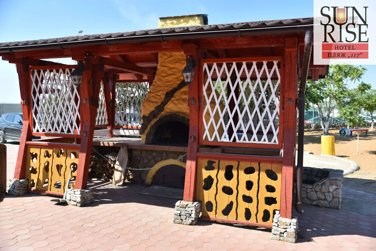 Отель Санрайз