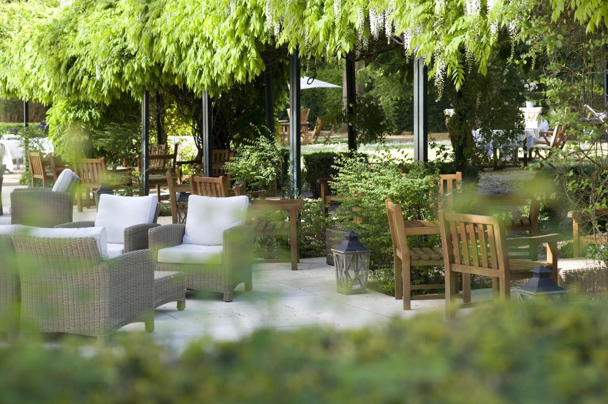 Отель Vichy Spa Hôtel Les Célestins