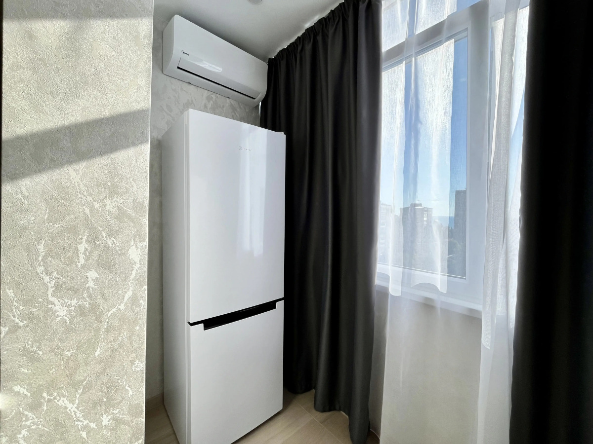 Квартира Апартаменты в Центре Гагры с Видом на Море и Горы