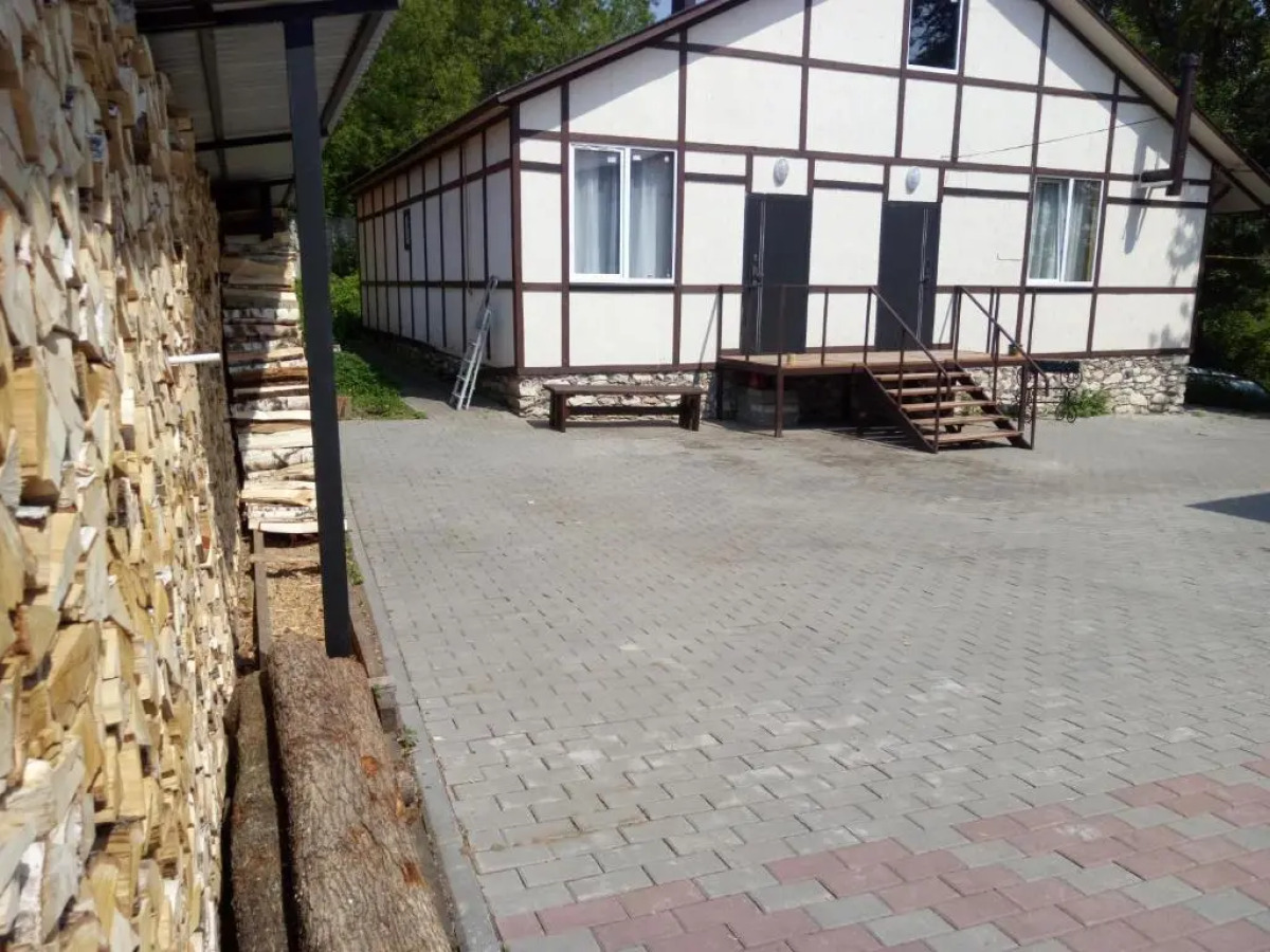 Гостевой дом на Илюшкина 5