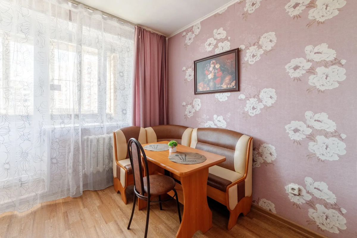 Квартира PrezentHaus на Карла Маркса 175k3 k19