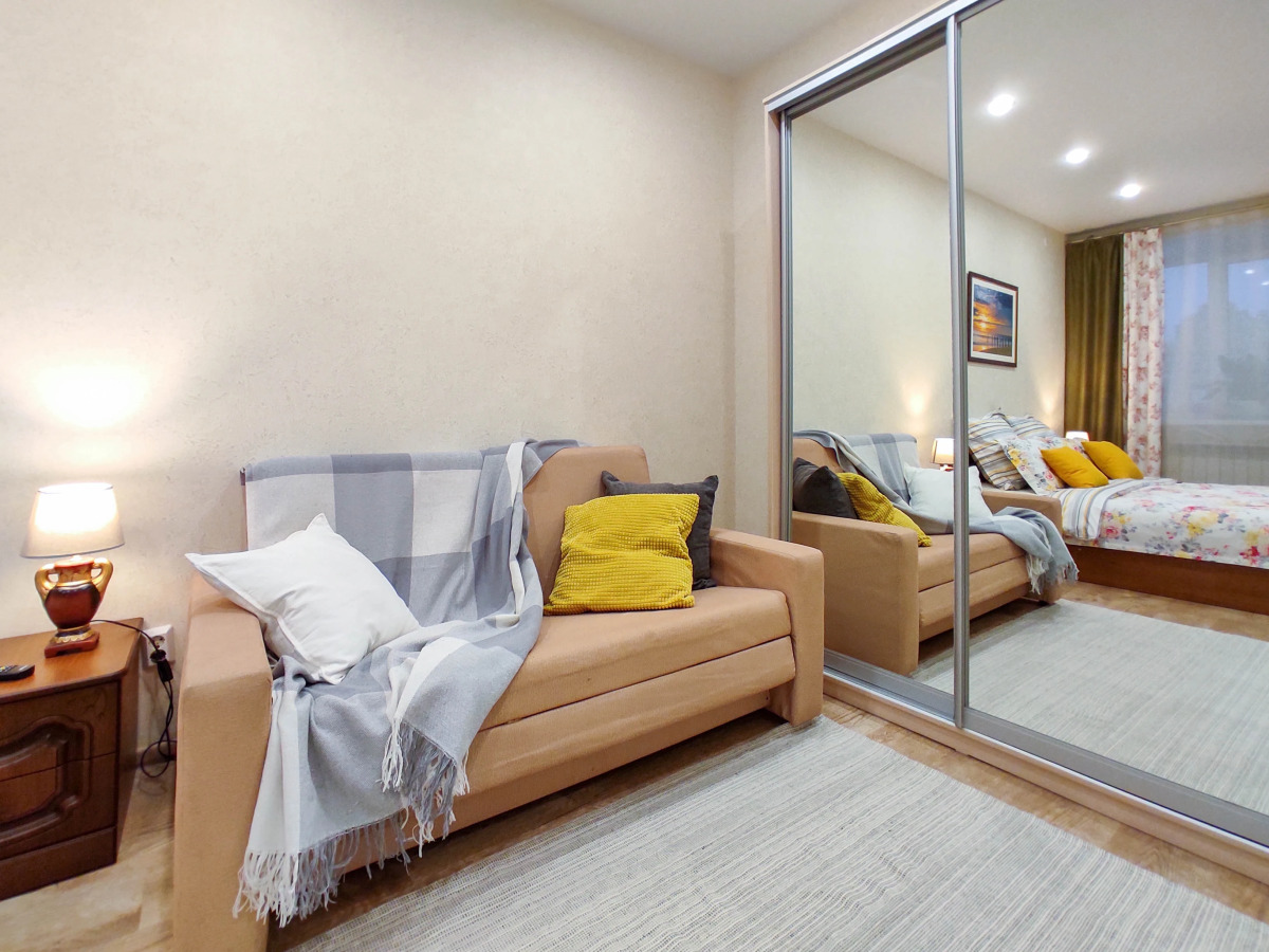 Апартаменты 2 у Патриаршей Сеть ЙоХоум