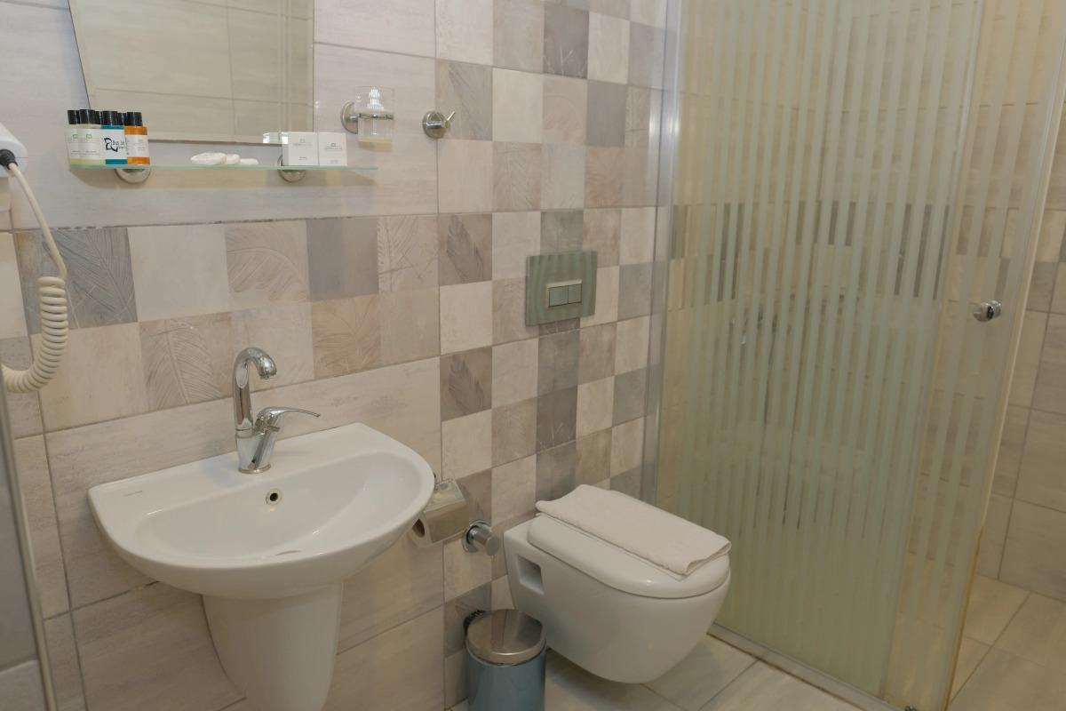 Отель Zeynel Konyaalti