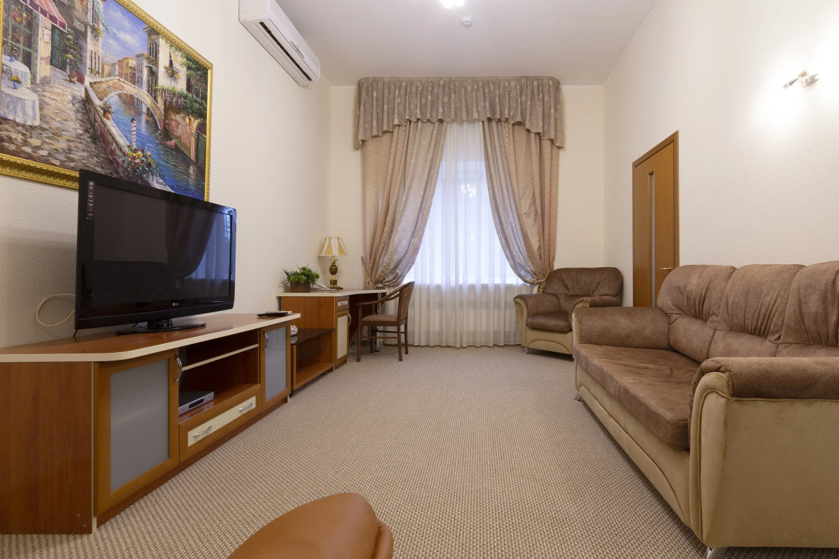 Приват Отель