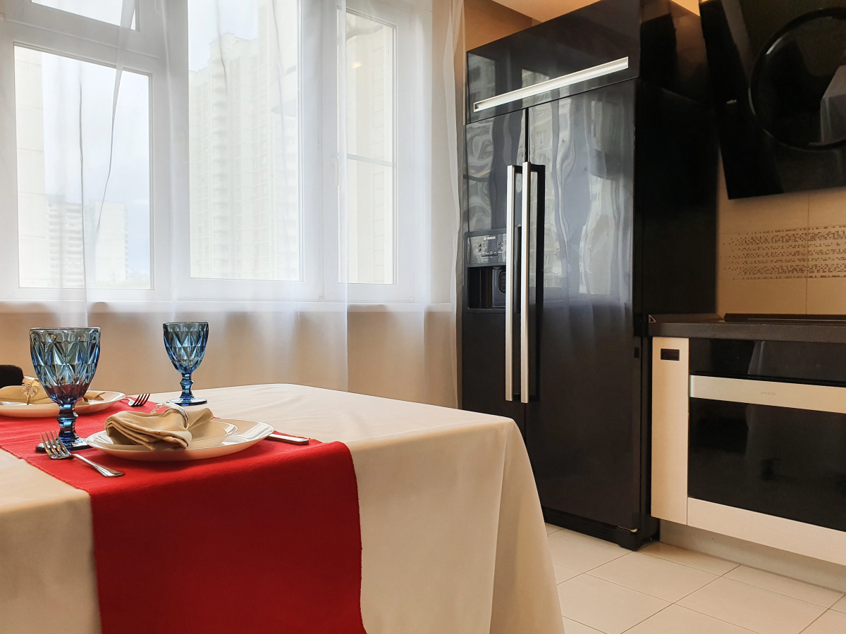 Апартаменты Гости Любят у ТЦ Небо