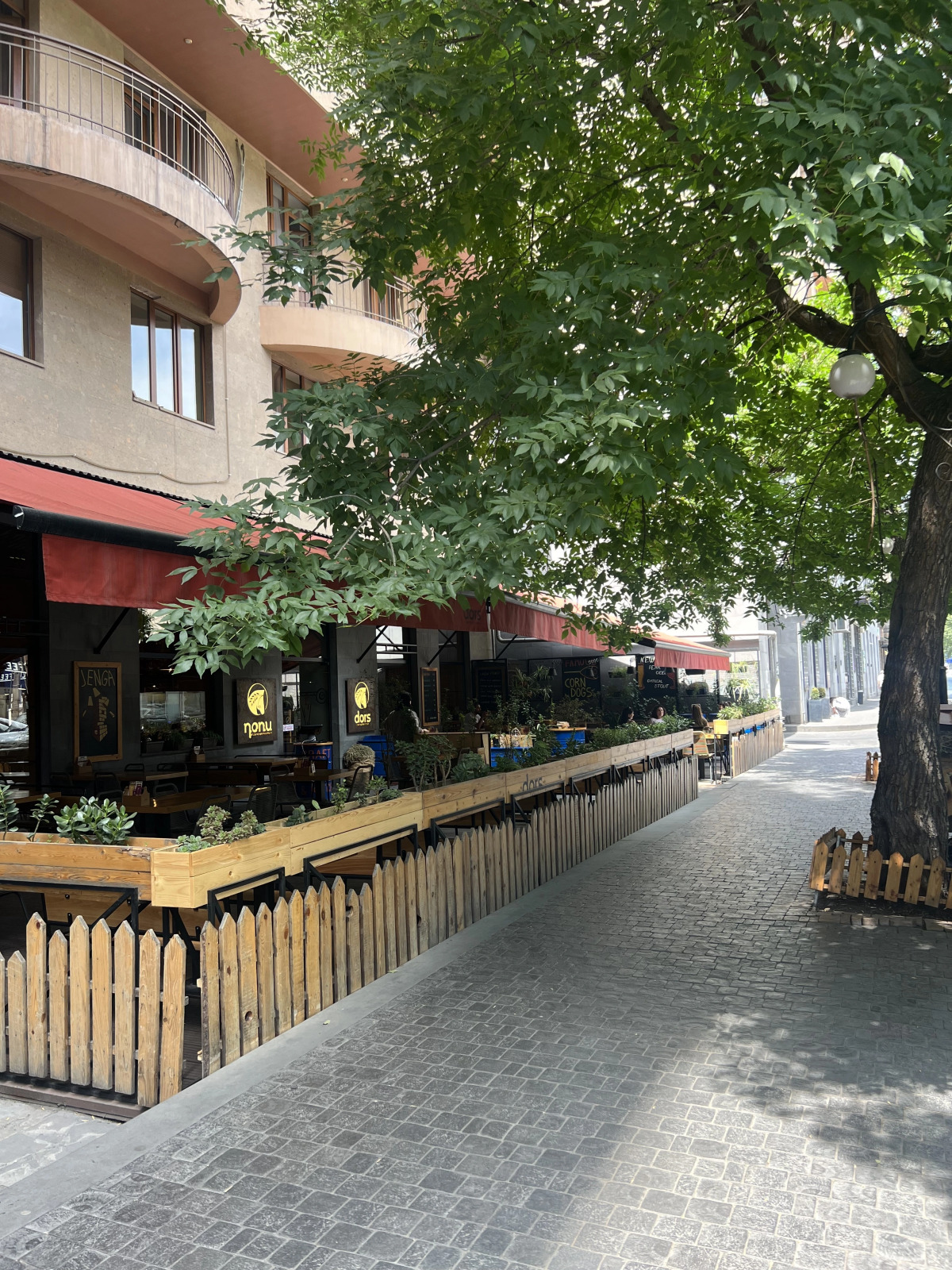 Апартаменты улучшенные в центре города от Sweet Home