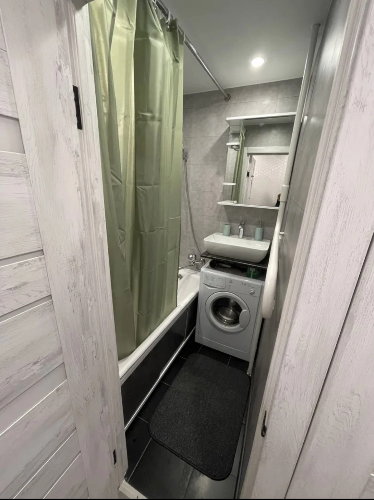 Апартаменты на Аскольдовцев 37