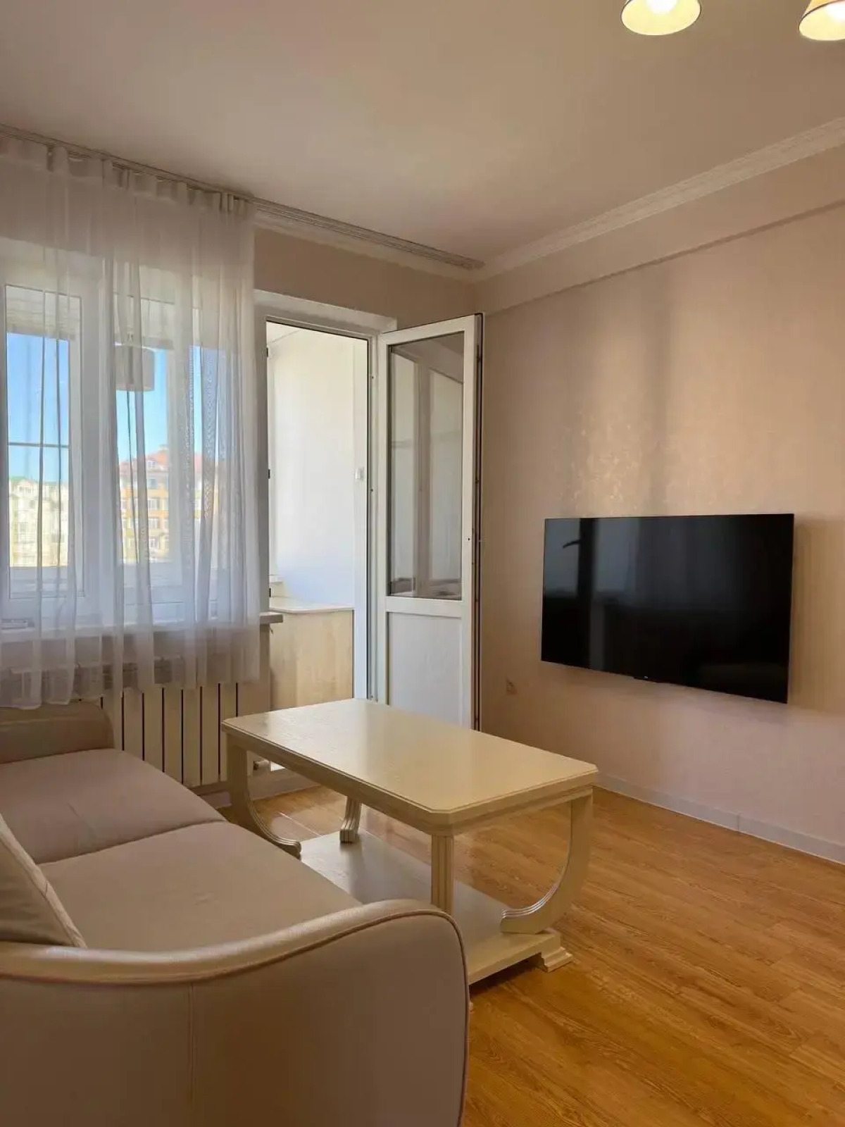 Апартаменты Светлая 1-к квартира с балконом и стильной гостиной на Кавказской