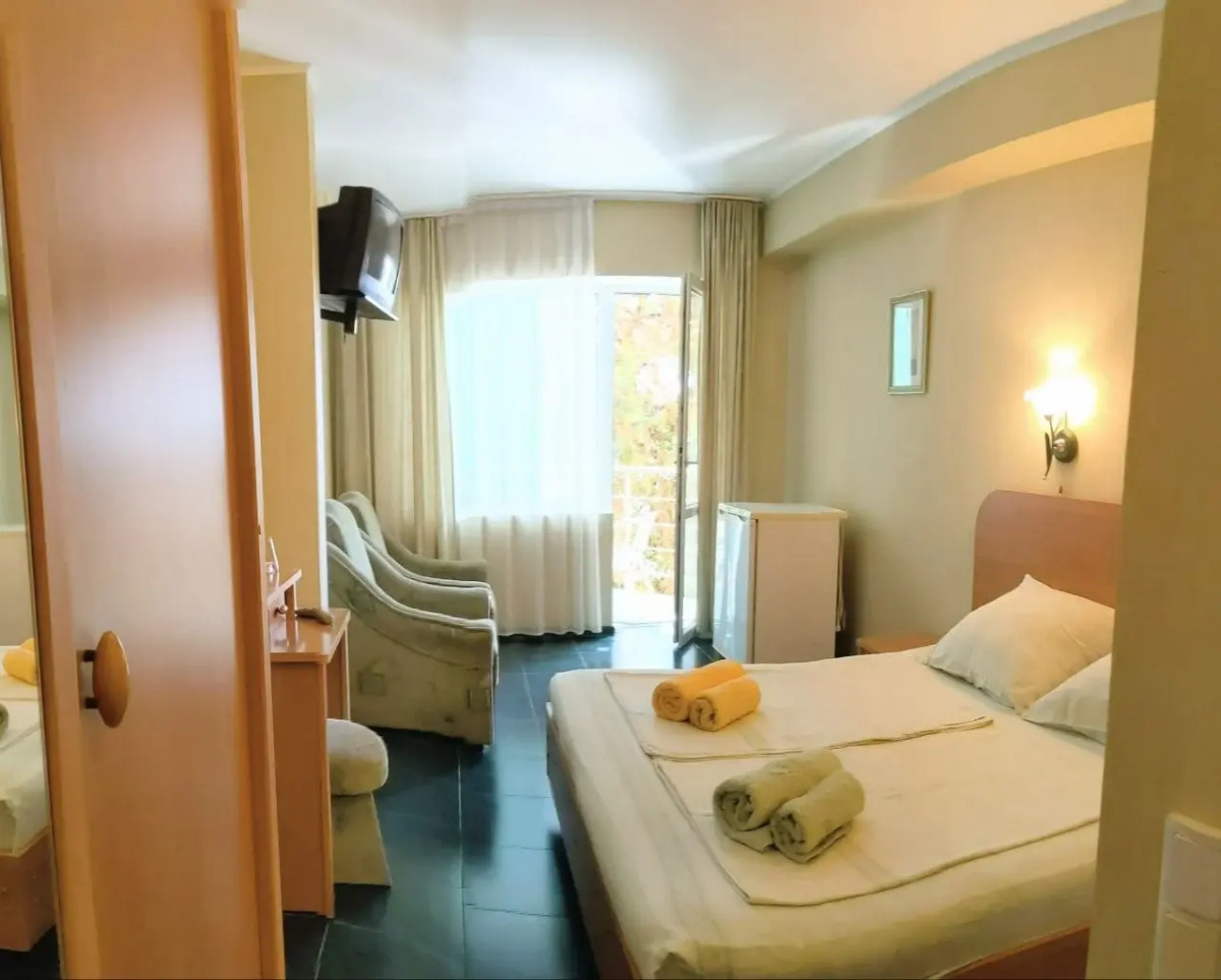 Меблированные комнаты 212