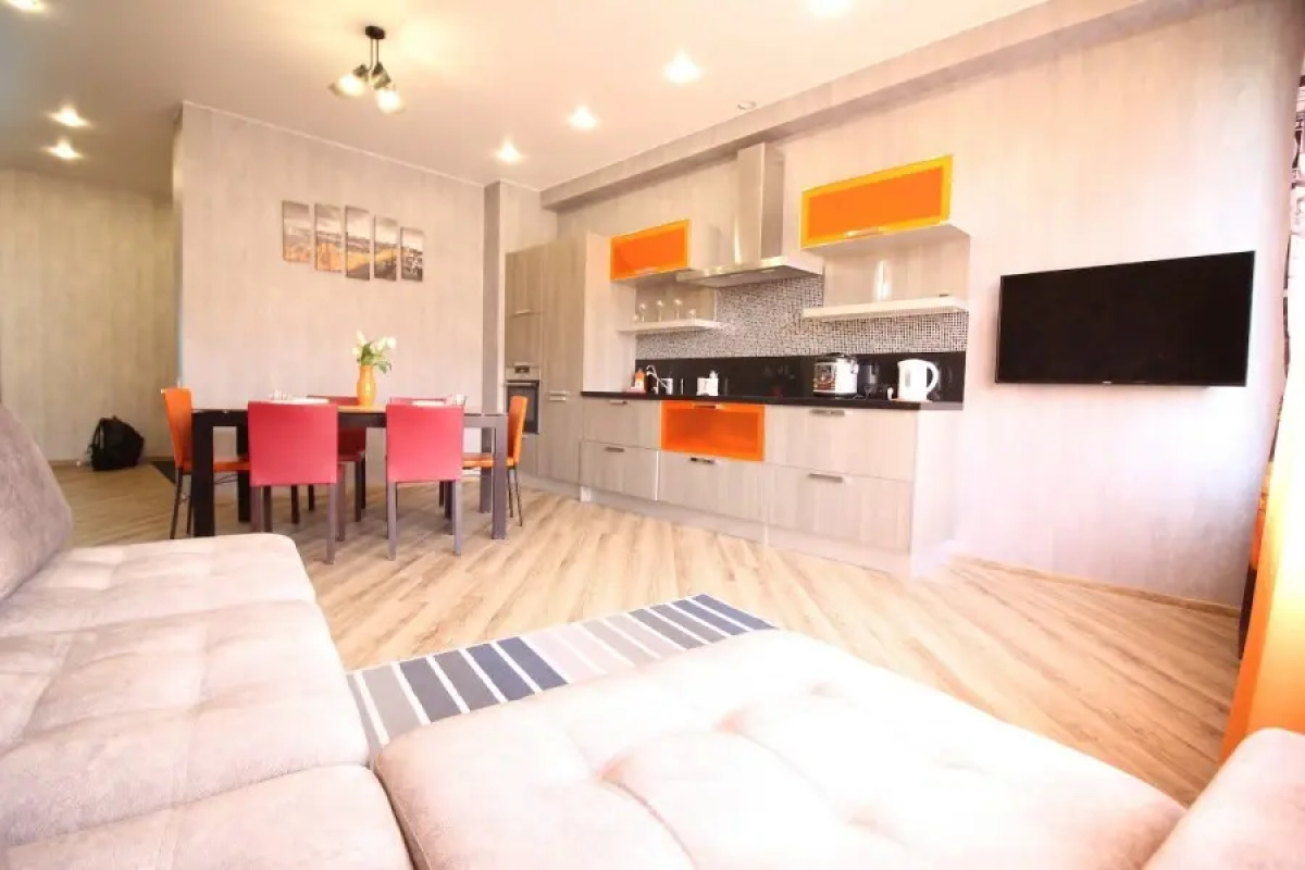 Квартира Уютная Трешка в Центре