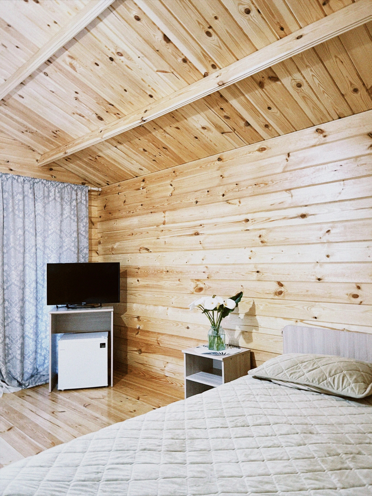 База Отдыха Коттеджный Комплекс Неанила