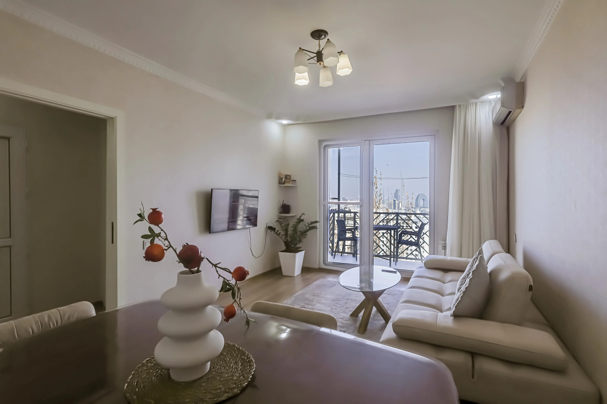 Апартаменты Двухспальные с Гостиной Комнатой в Центре Города