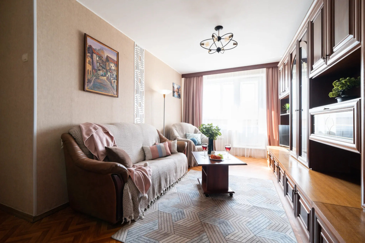 Квартира Двухкомнатная Natali apart на метро Пражская