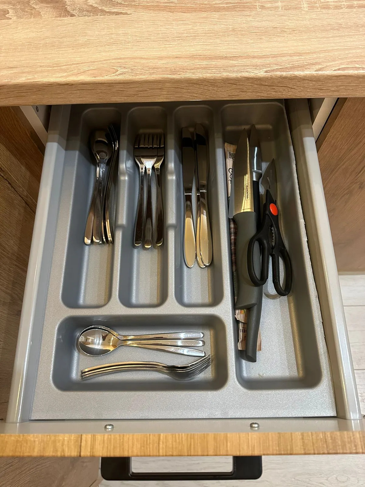 Квартира класса комфоpт плюс с красивым видом из окна в историческом центре города Амалиенау