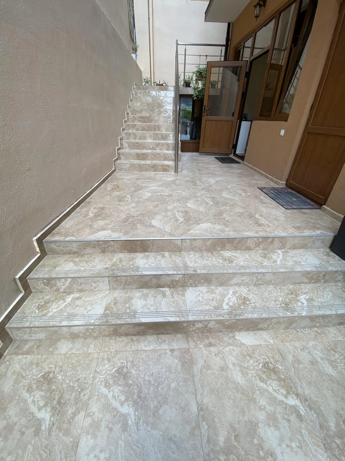 Гостевой дом Лоо-Санрайз