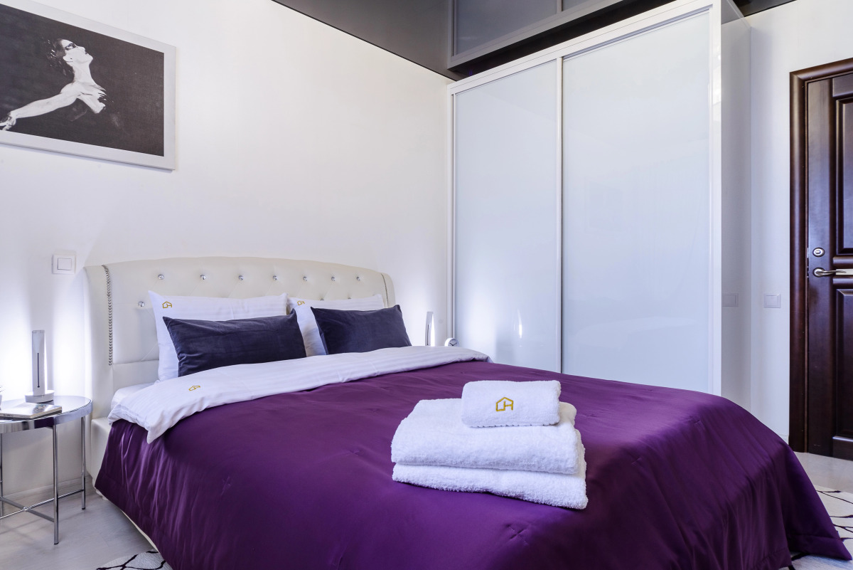 6-комнатный дом HomeApart Новгородская, 11