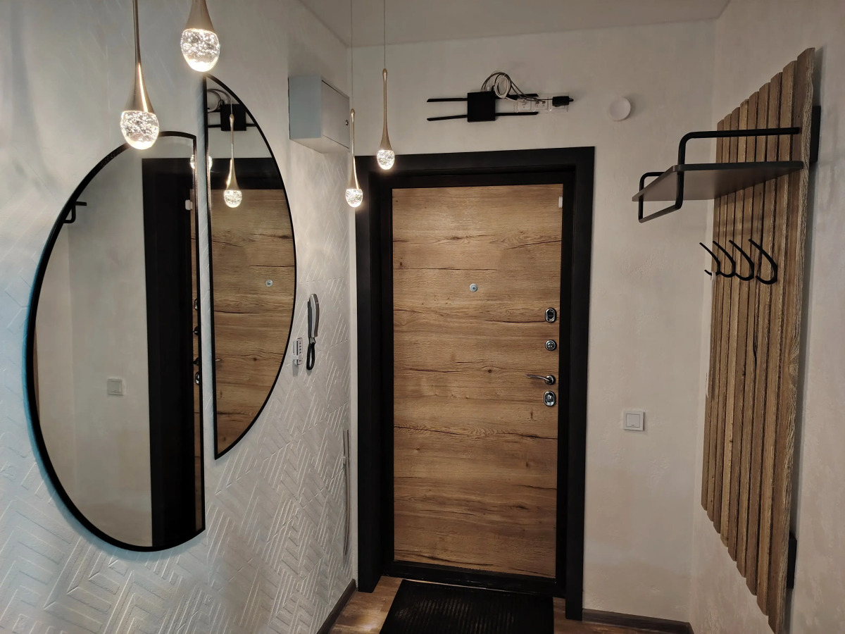 Апартаменты Двухкомнатные Люкс в Центре Абакана