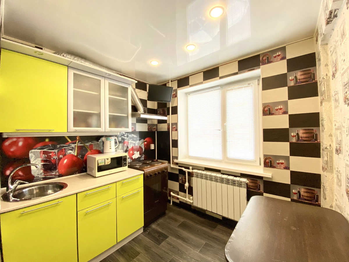 2-к квартира с евро ремонтом в самом центре города рядом СК Олимп