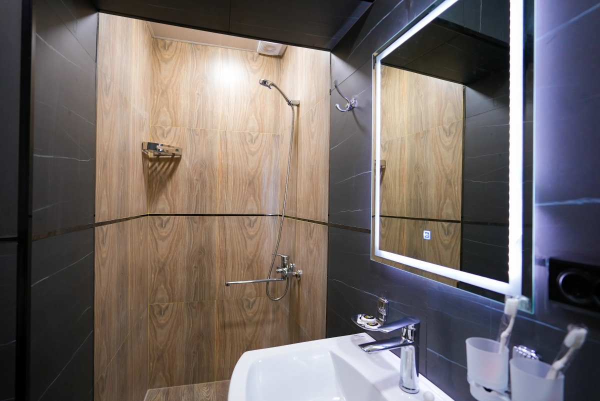 Отель Chehran Hotel