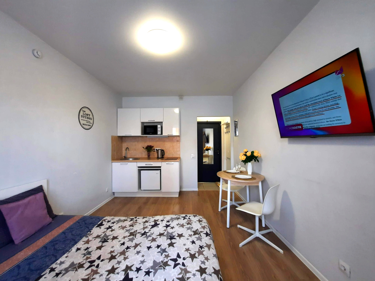 Апартаменты Вторая Студия на Ларюшина 4/2