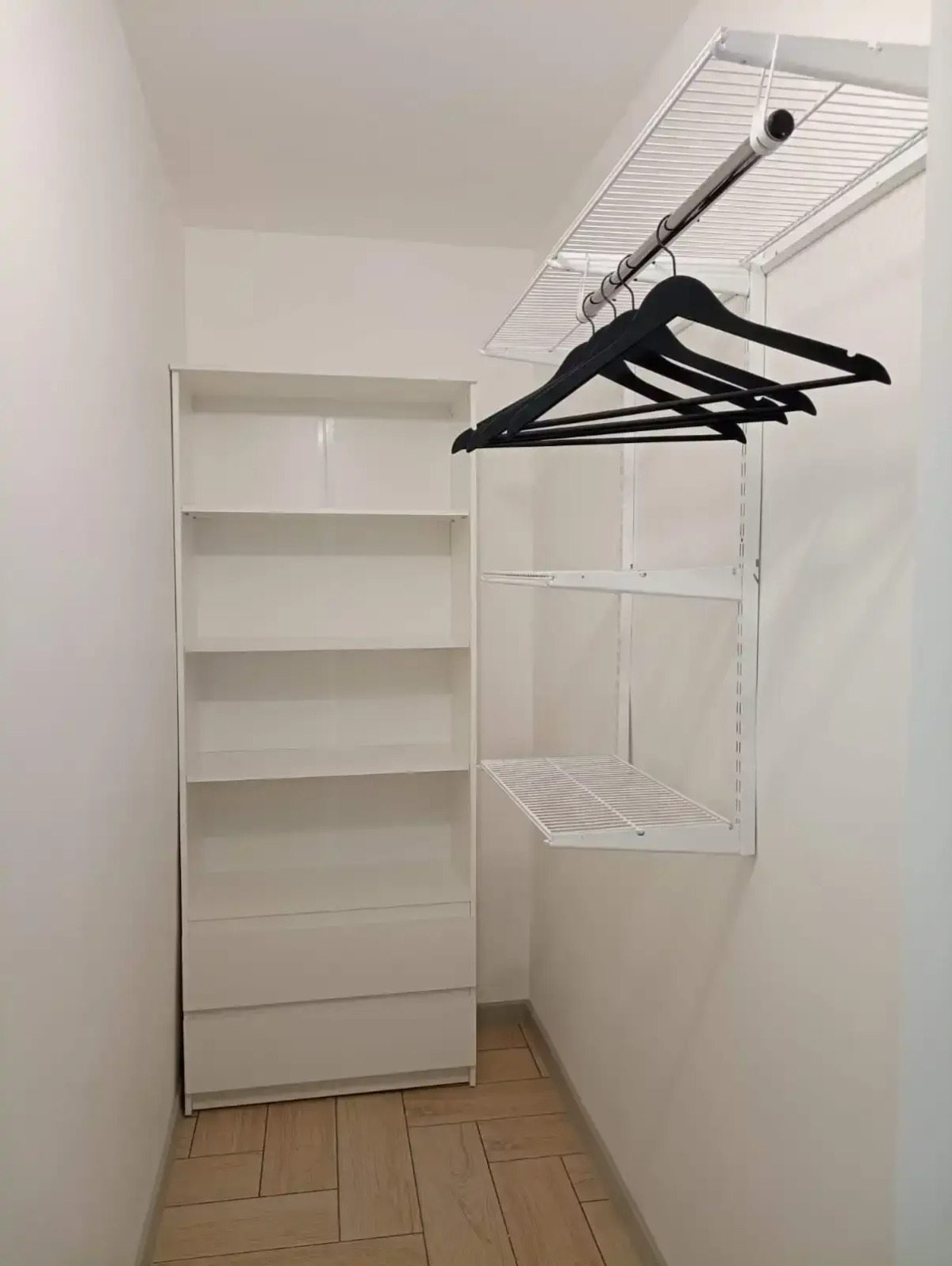 Апартаменты 200 метров от Кремля Двухкомнатная квартира