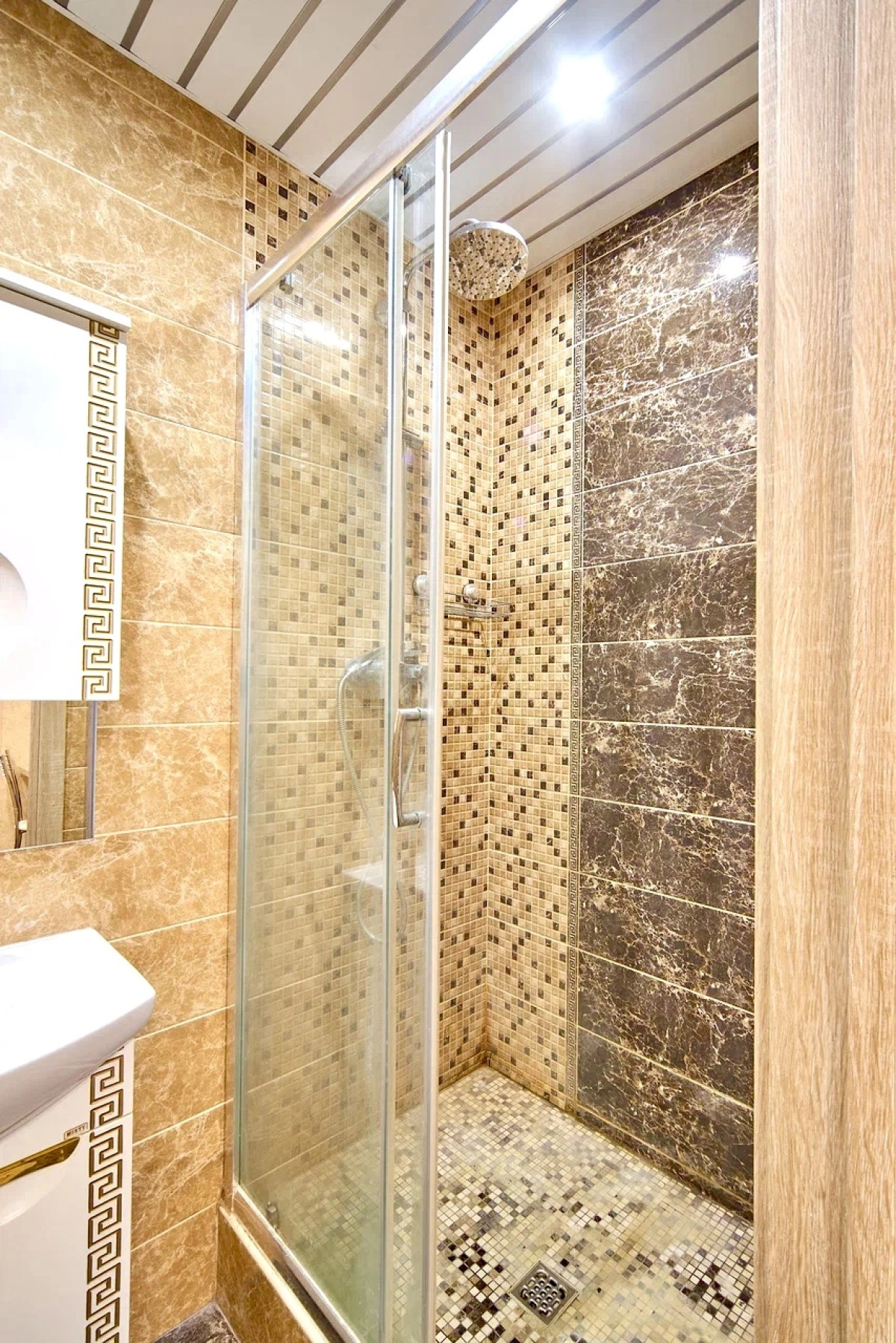 Апартаменты Уютная Студия с большой лоджией в доме бизнес-класса