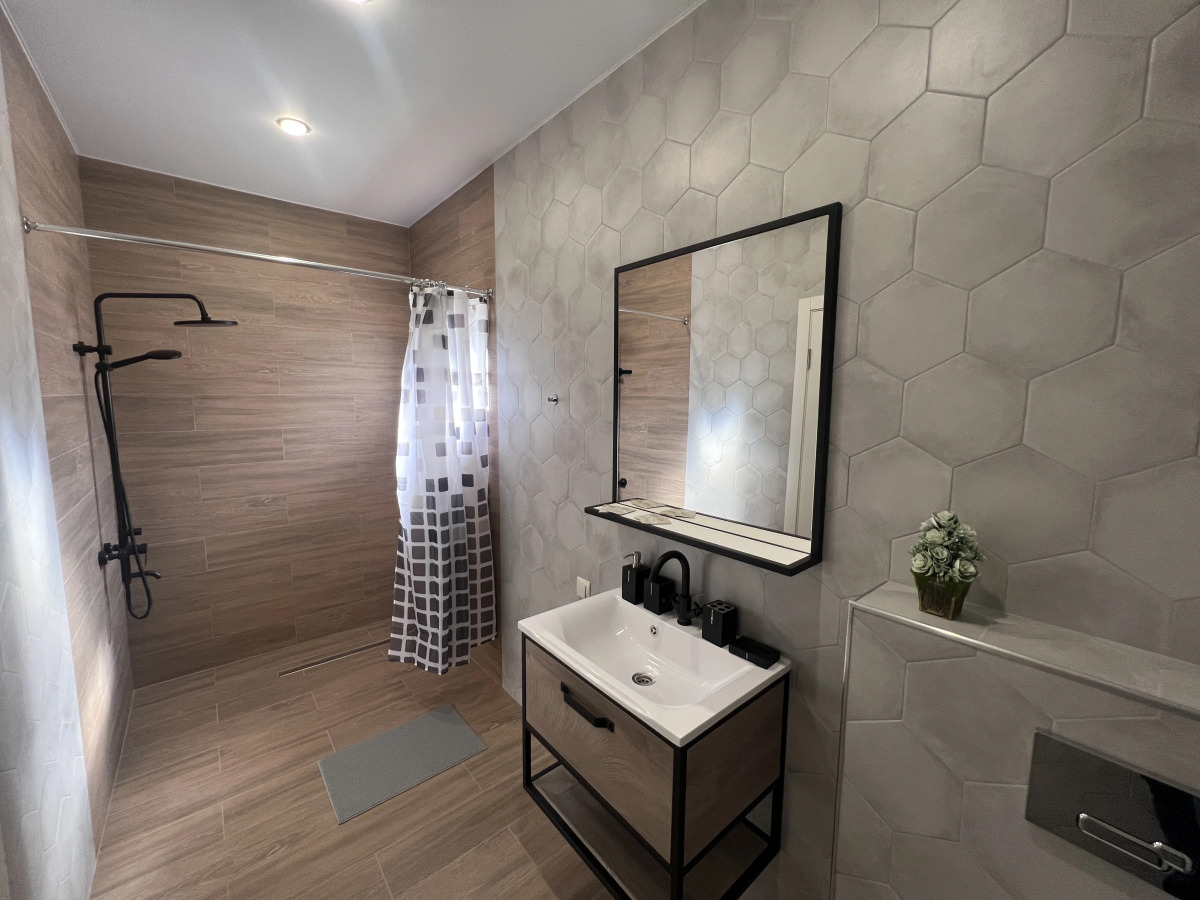 Апартаменты 9 на Красной 5