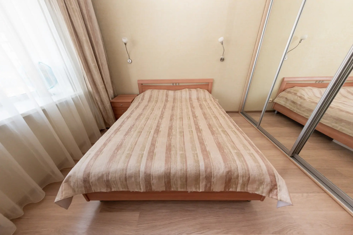 Апартаменты на Романа Брянского 8/1